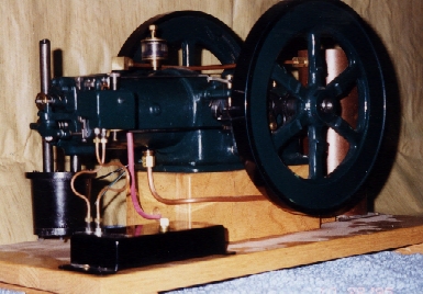 JamesFBM1.JPG (93530 bytes)